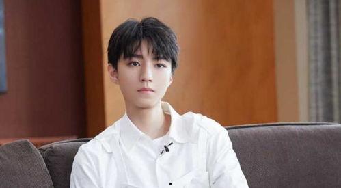 娱乐吃瓜王俊凯,娱乐圈的“吃瓜王”揭秘  第2张